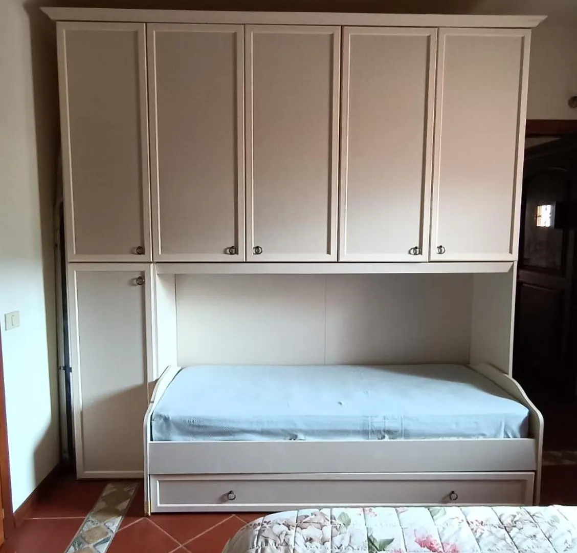 Apartament Porto Cervo Localita Cala Del Faro. Affitto Bilocale Con Portico E Giardino.
