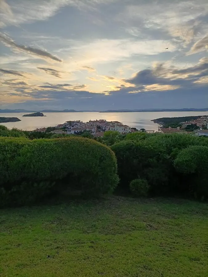 Porto Cervo Localita Cala Del Faro. Affitto Bilocale Con Portico E Giardino. Apartment
