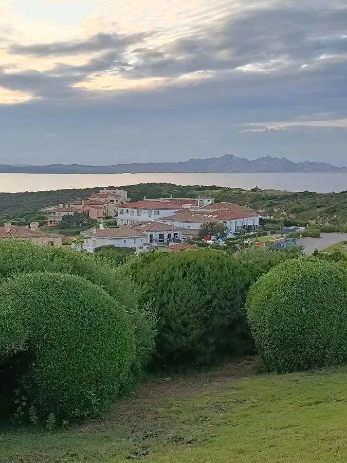 Porto Cervo Localita Cala Del Faro. Affitto Bilocale Con Portico E Giardino. Apartment
