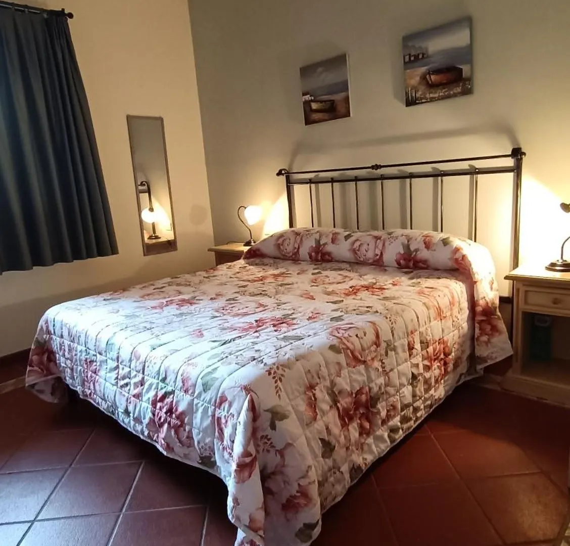 Porto Cervo Localita Cala Del Faro. Affitto Bilocale Con Portico E Giardino. Apartment Porto Cervo