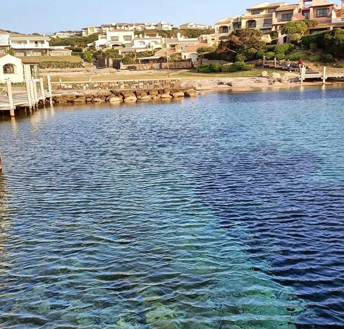Porto Cervo Localita Cala Del Faro. Affitto Bilocale Con Portico E Giardino. Apartment Porto Cervo