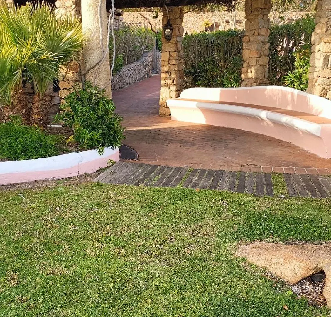 Porto Cervo Localita Cala Del Faro. Affitto Bilocale Con Portico E Giardino. Apartment Italy